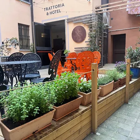 Da Noi Trattoria מלון Vergato