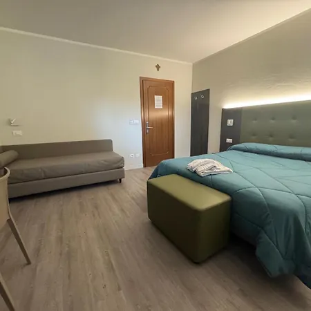 מלון Da Noi Trattoria