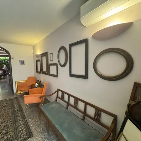 Da Noi Trattoria מלון *